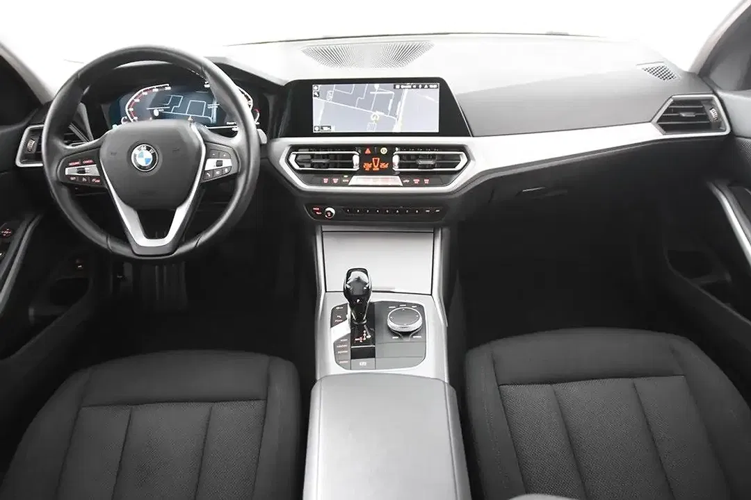 BMW 318 Touring - foto 2