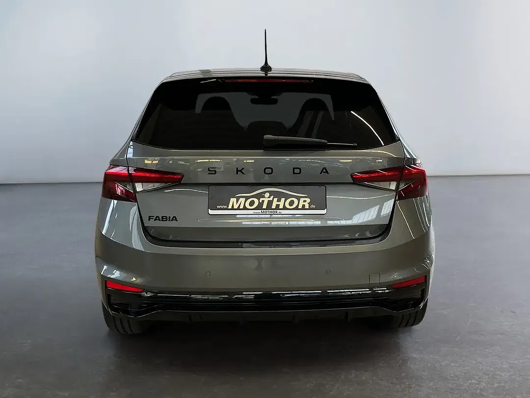 Skoda Fabia - Thumbnail 4