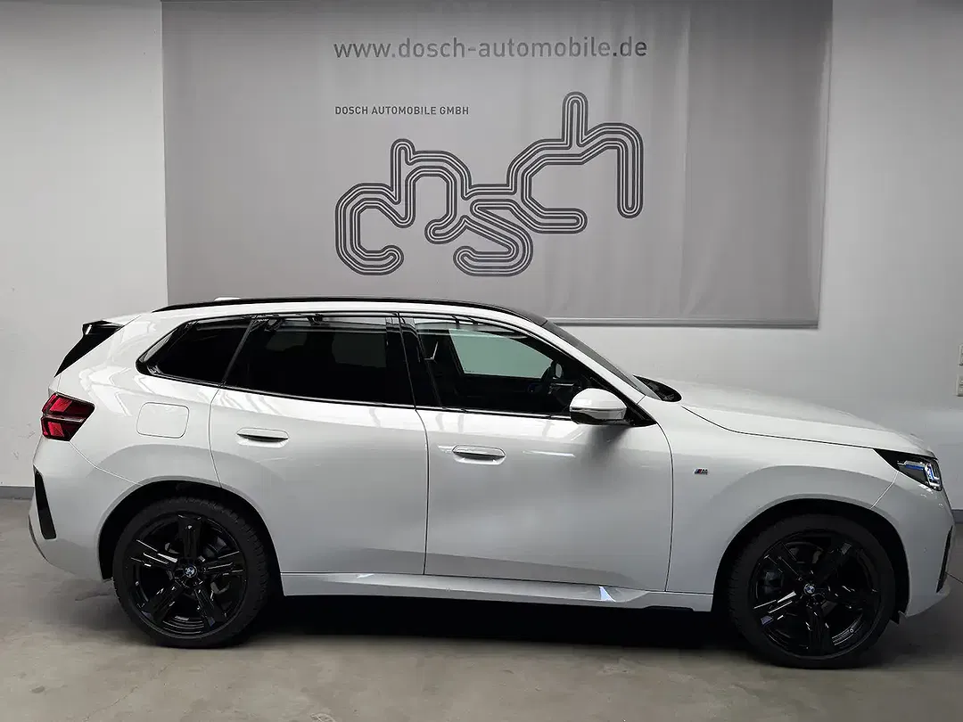 BMW X3 - Thumbnail 3