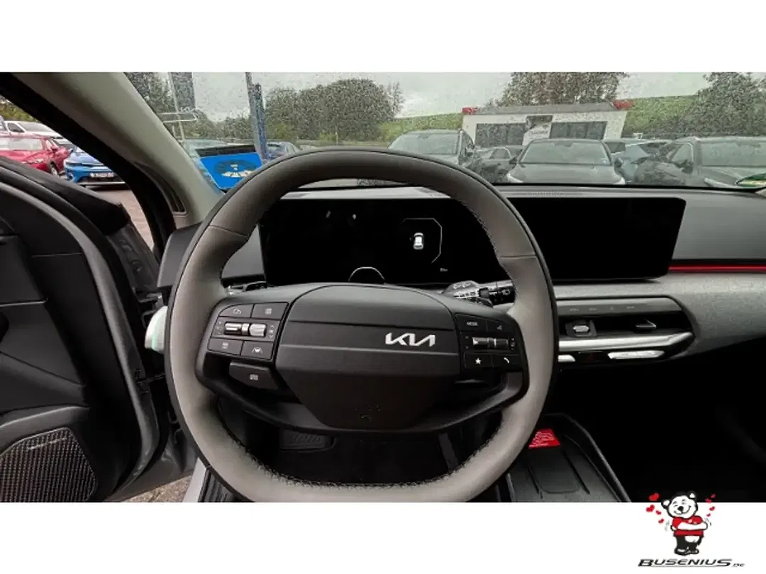 Kia EV4 - Thumbnail 10
