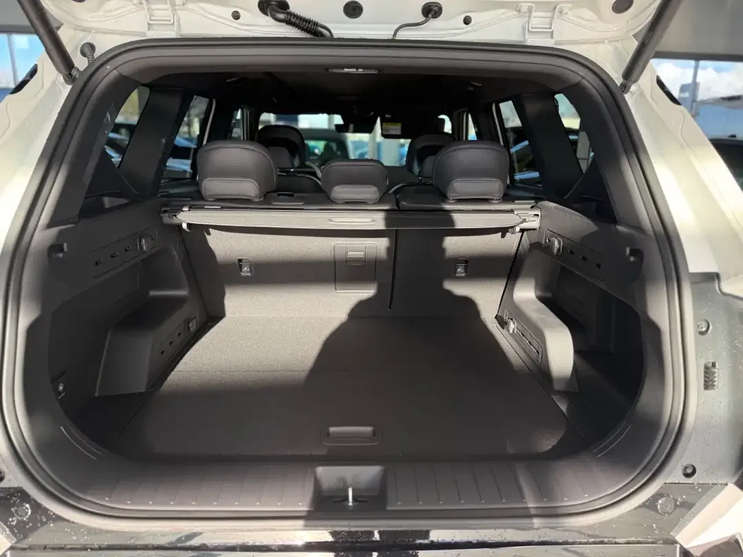 Kia EV5 - Thumbnail 13