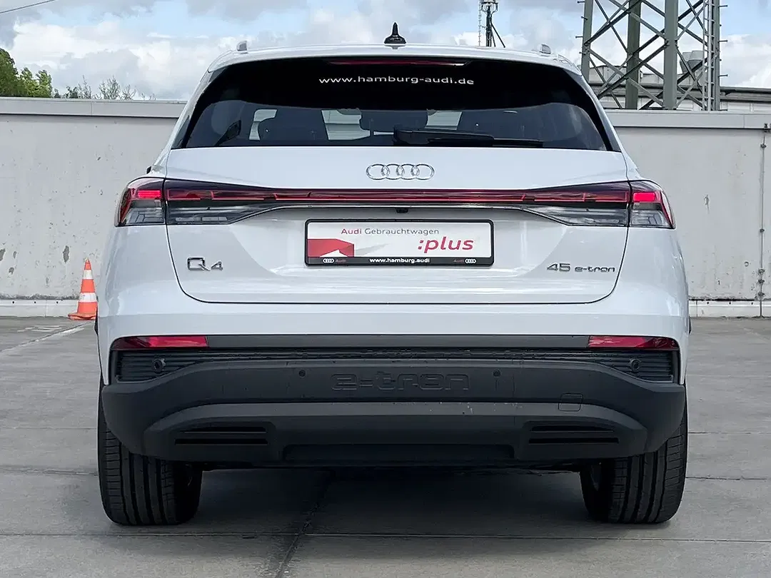 Audi Q4 e-tron - Thumbnail 5