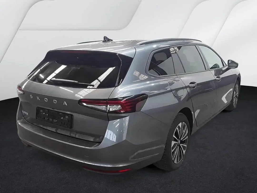 Skoda Superb - Afbeelding 1