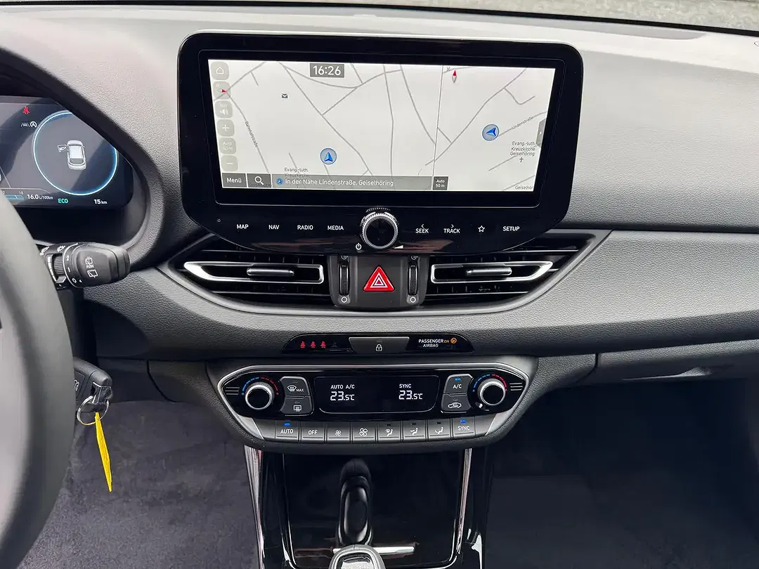 Hyundai i30 - Thumbnail 10
