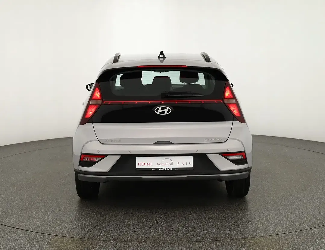 Hyundai BAYON - Thumbnail 3