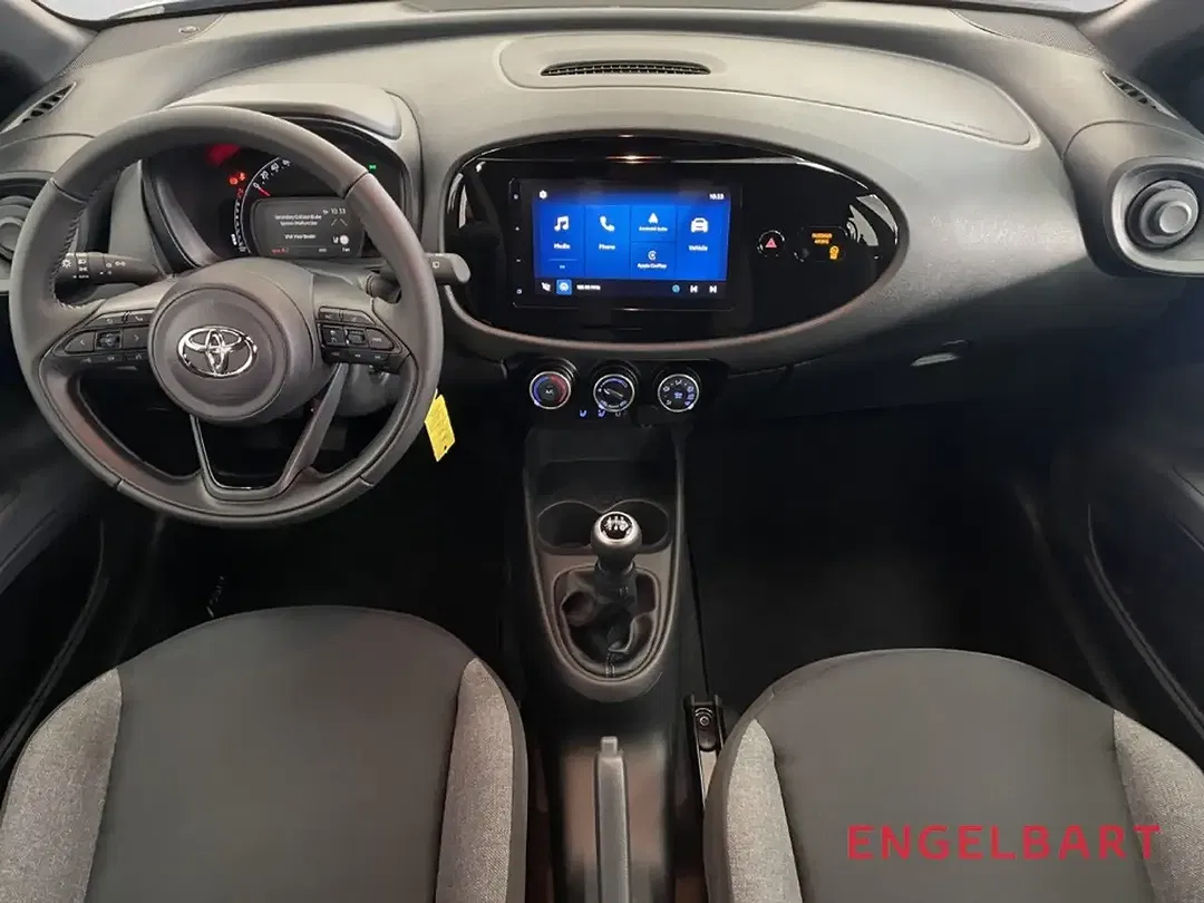 Toyota Aygo X - Thumbnail 8