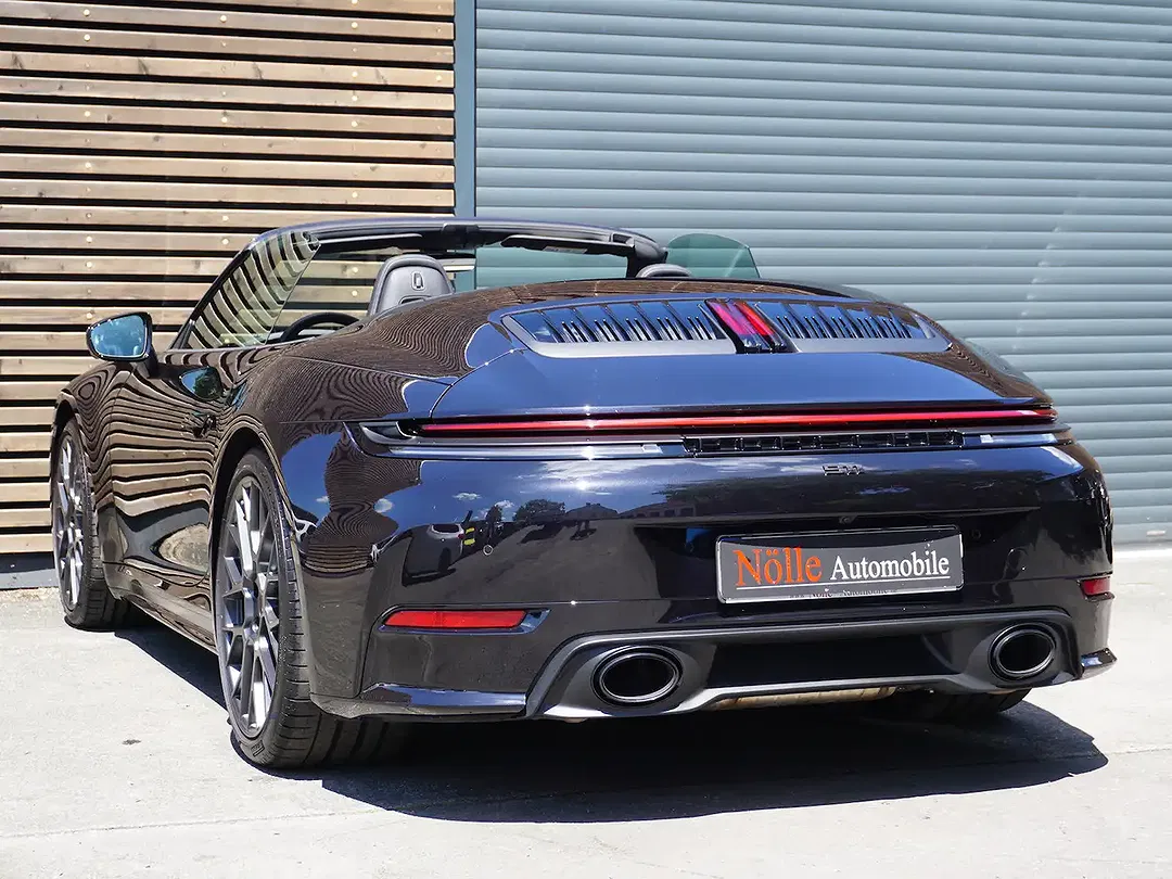 Porsche 911 - Thumbnail 7