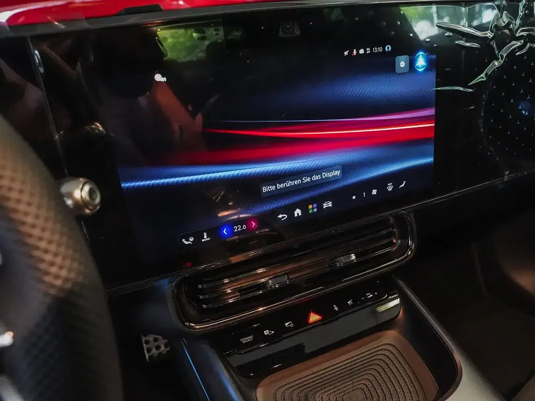 Mercedes-Benz CLA 200 - Thumbnail 12