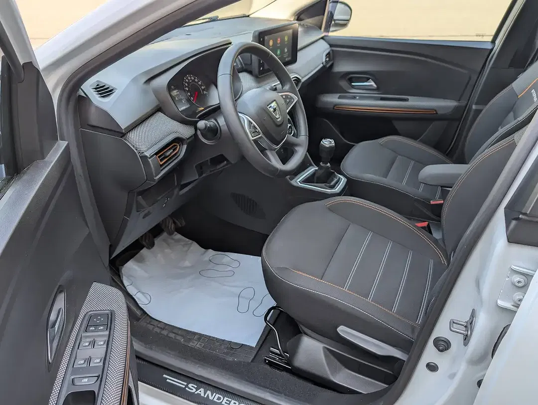 Dacia Sandero - Thumbnail 9