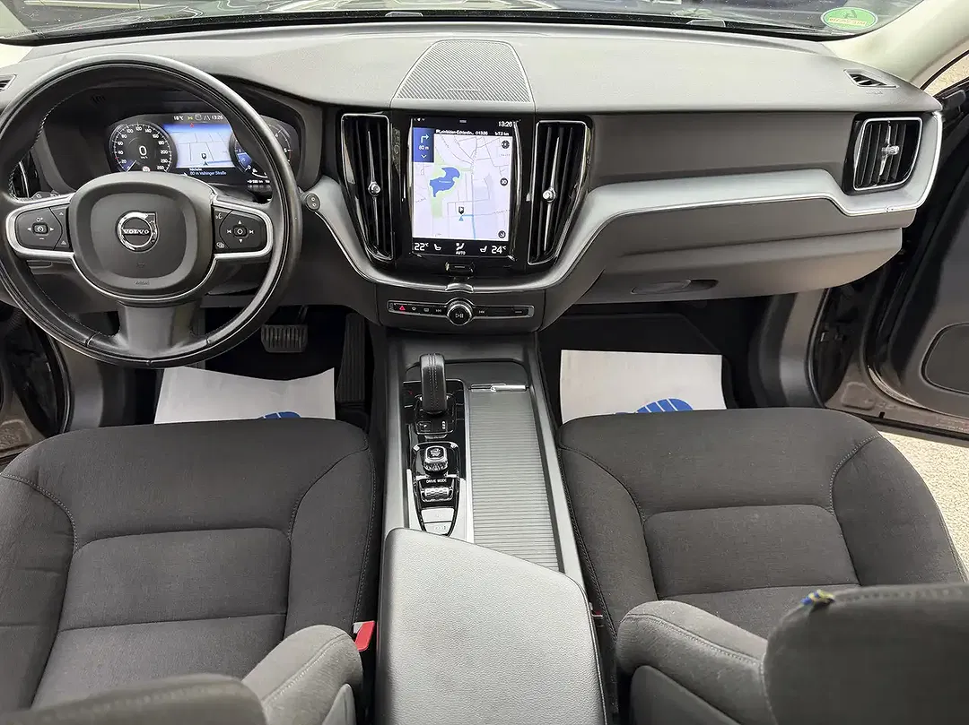Volvo XC60 - Thumbnail 7
