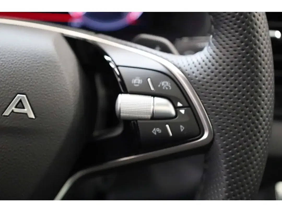 Skoda Karoq - Thumbnail 10