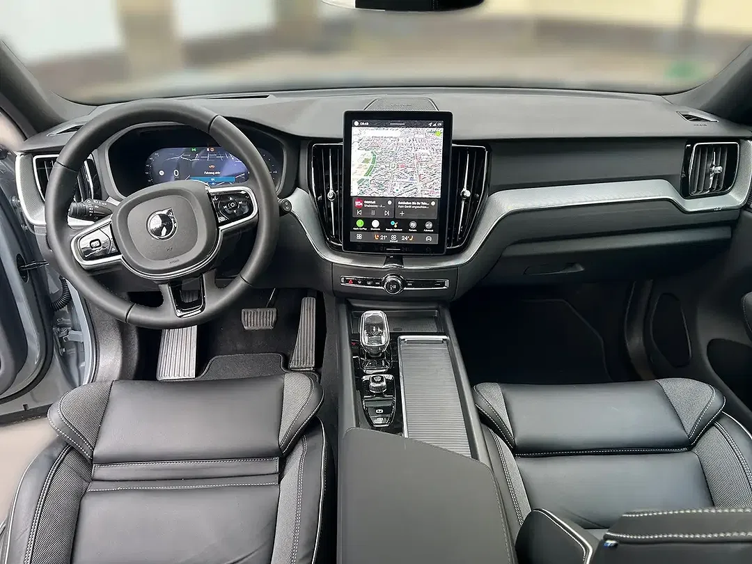 Volvo XC60 - Thumbnail 11