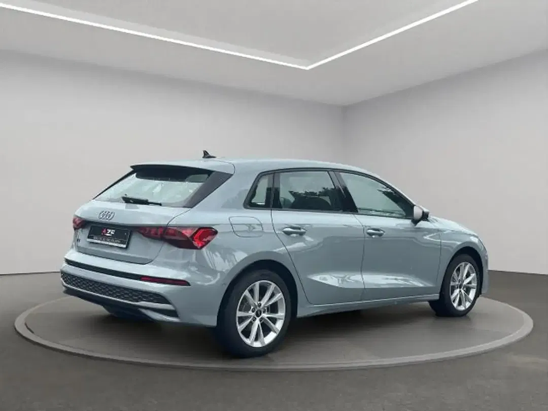 Audi A3 - Thumbnail 3