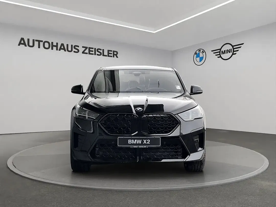 BMW X2 - Thumbnail 5