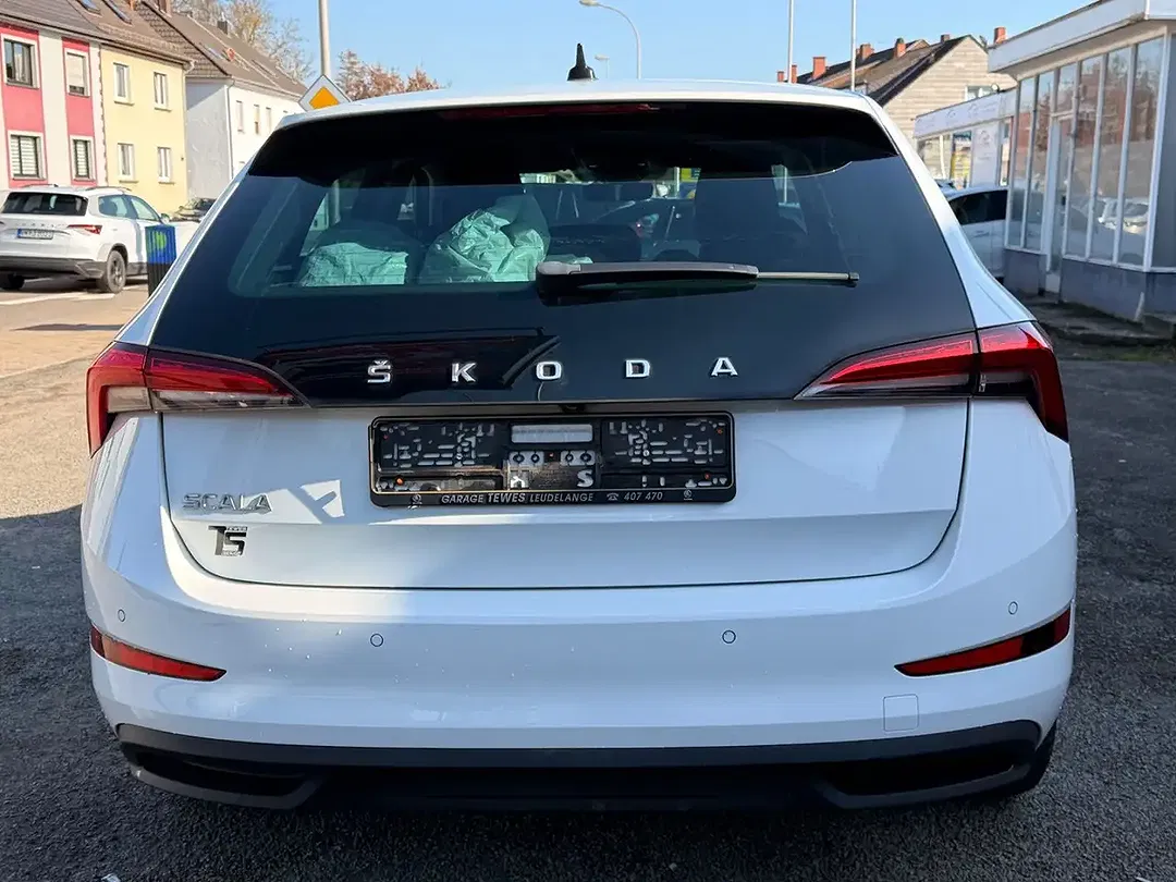 Skoda Scala - Thumbnail 3