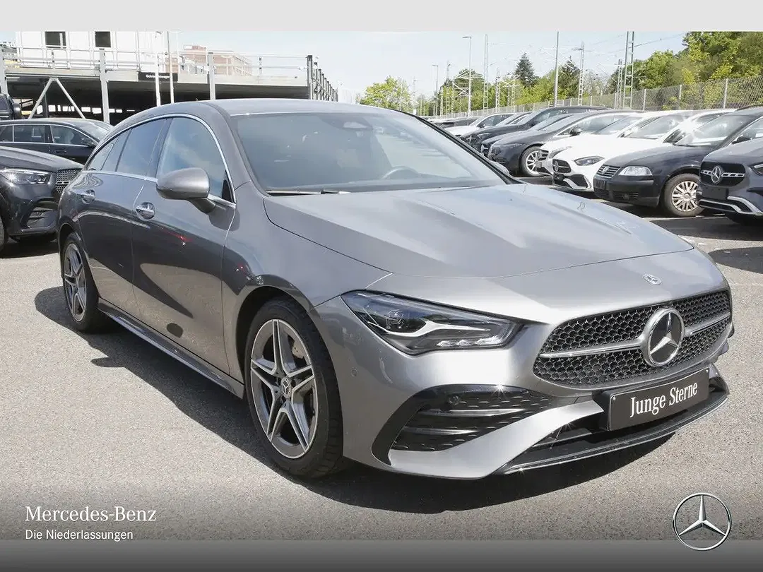 Mercedes-Benz CLA 200 - Thumbnail 9