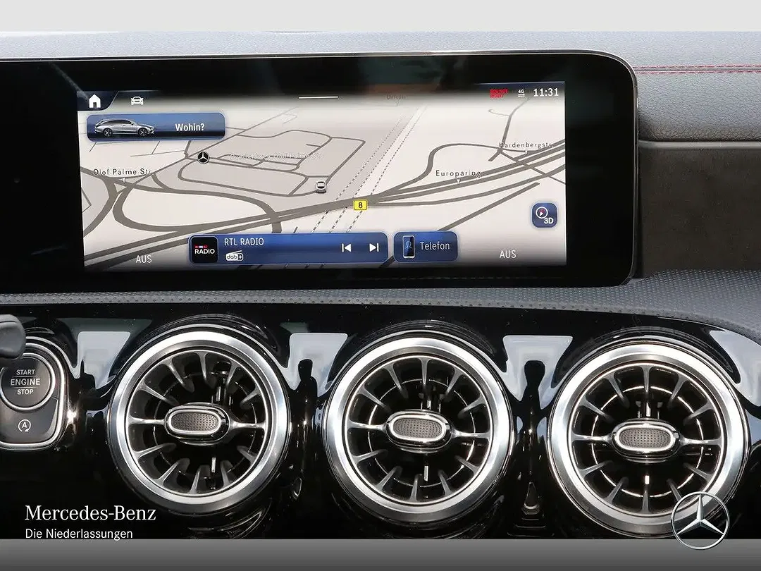 Mercedes-Benz CLA 200 - Thumbnail 14