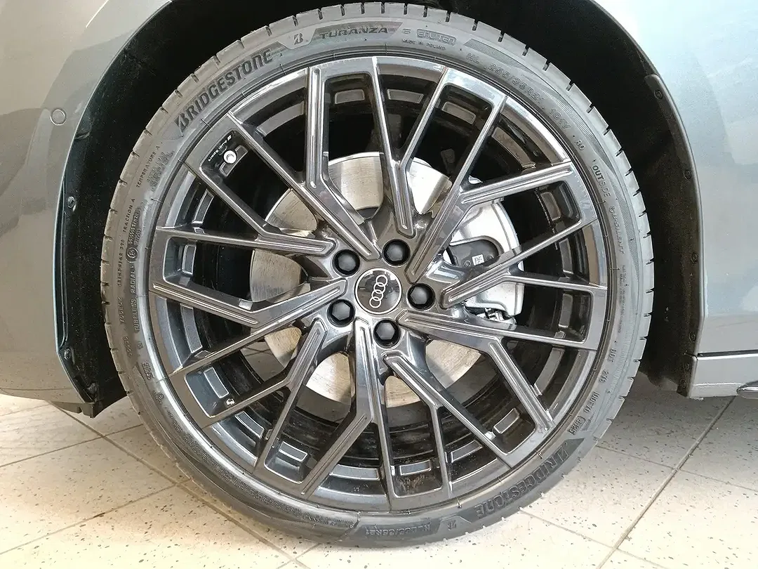 Audi A6 - Thumbnail 7