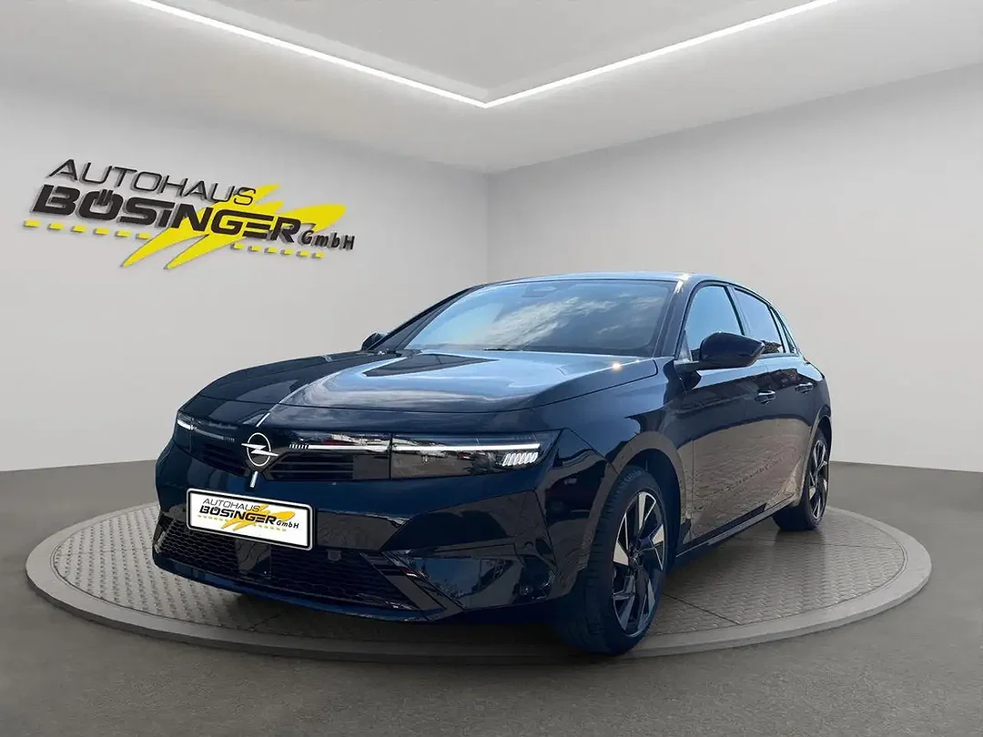 Opel Astra - Afbeelding 1
