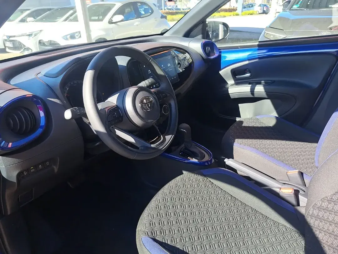 Toyota Aygo X - Thumbnail 9