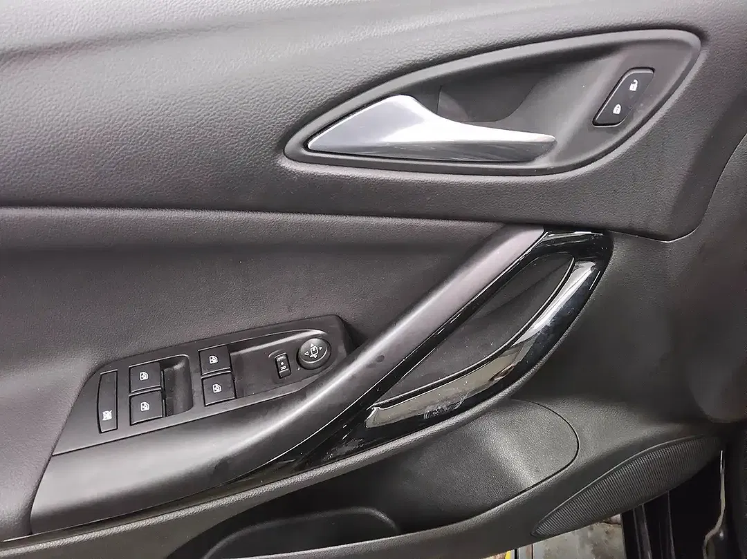 Opel Astra - Thumbnail 5
