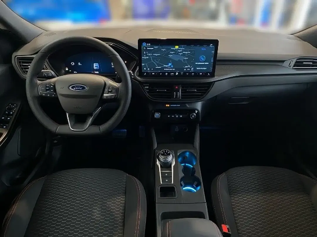 Ford Kuga - Thumbnail 11