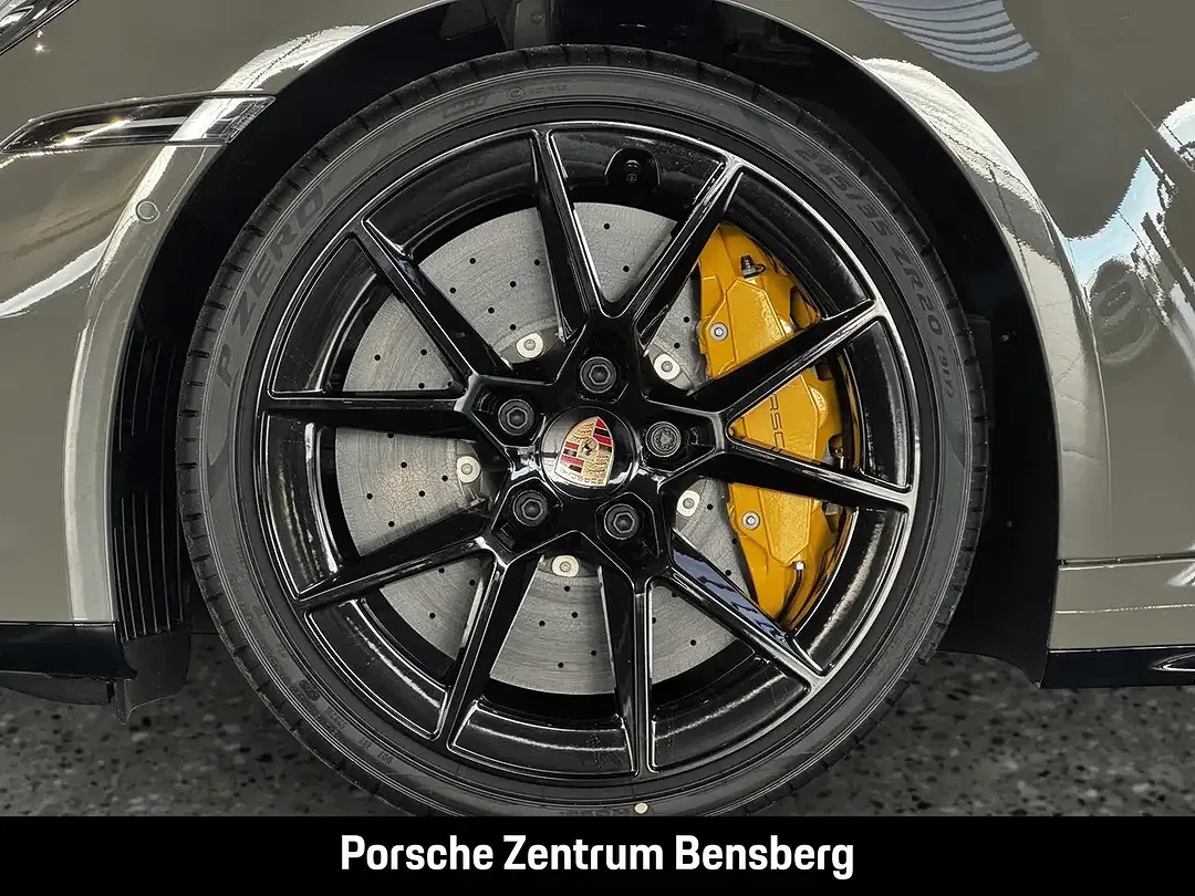 Porsche 911 - Thumbnail 11