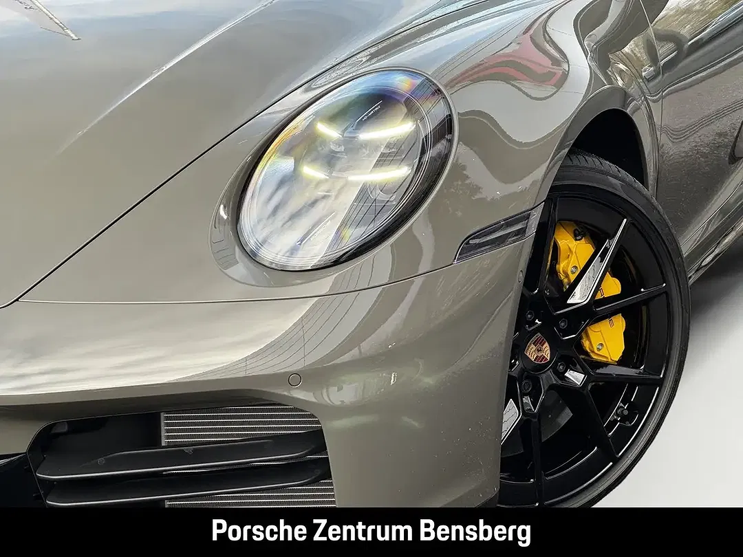 Porsche 911 - Thumbnail 12