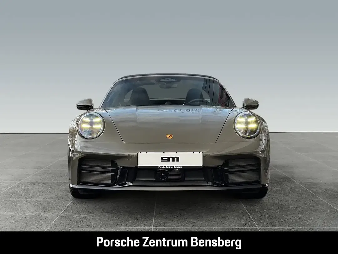 Porsche 911 - Thumbnail 7