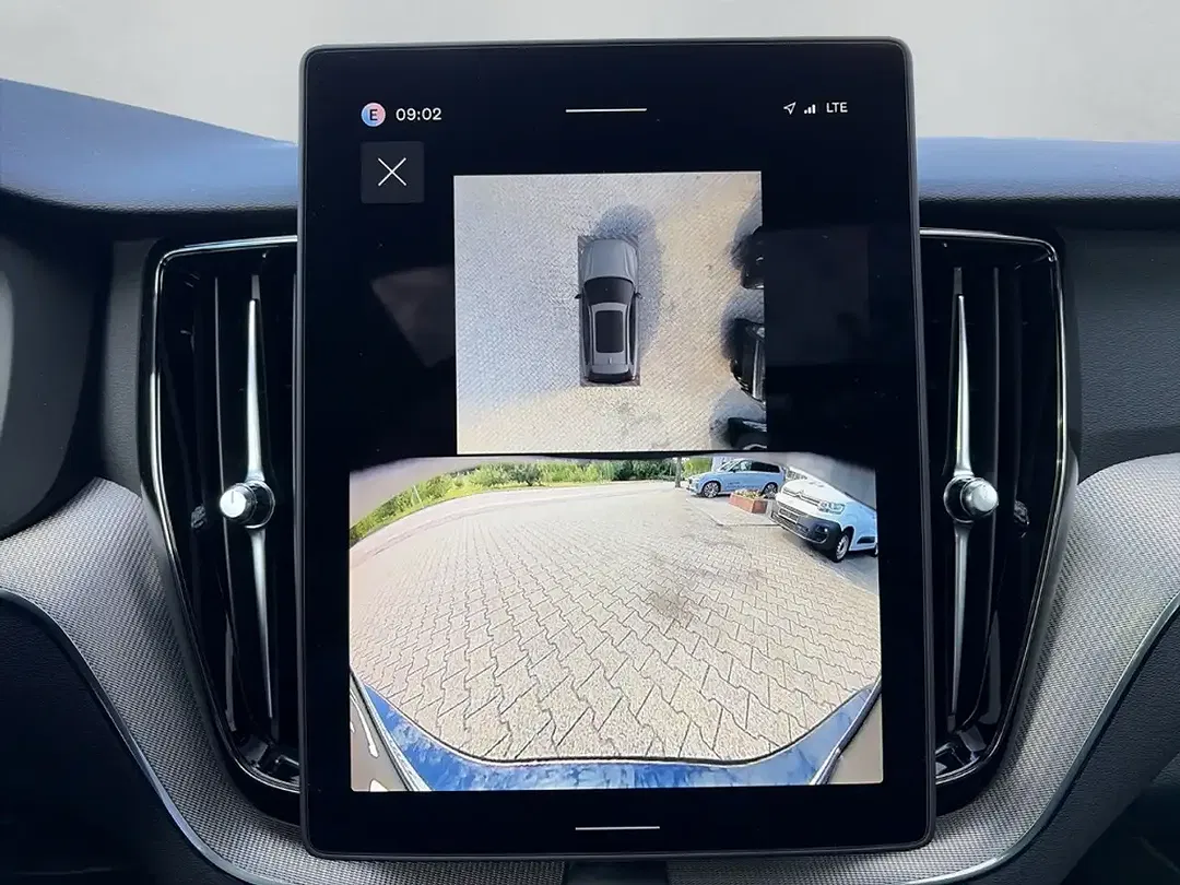Volvo XC60 - Thumbnail 15