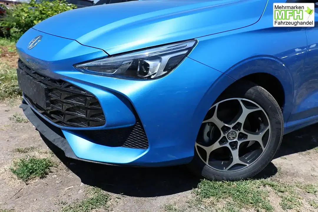 MG MG3 - Thumbnail 4