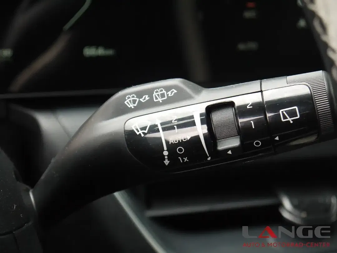 Kia K4 - Thumbnail 11