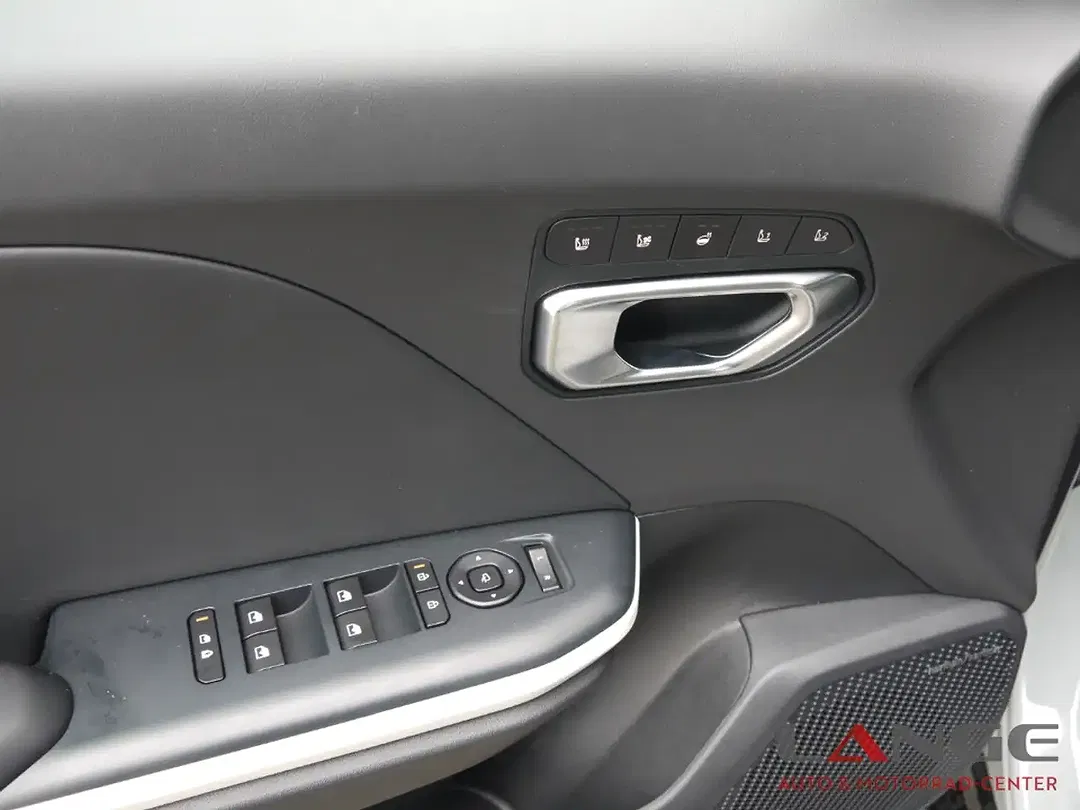 Kia K4 - Thumbnail 6