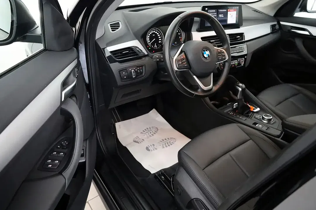 BMW X1 - Thumbnail 5