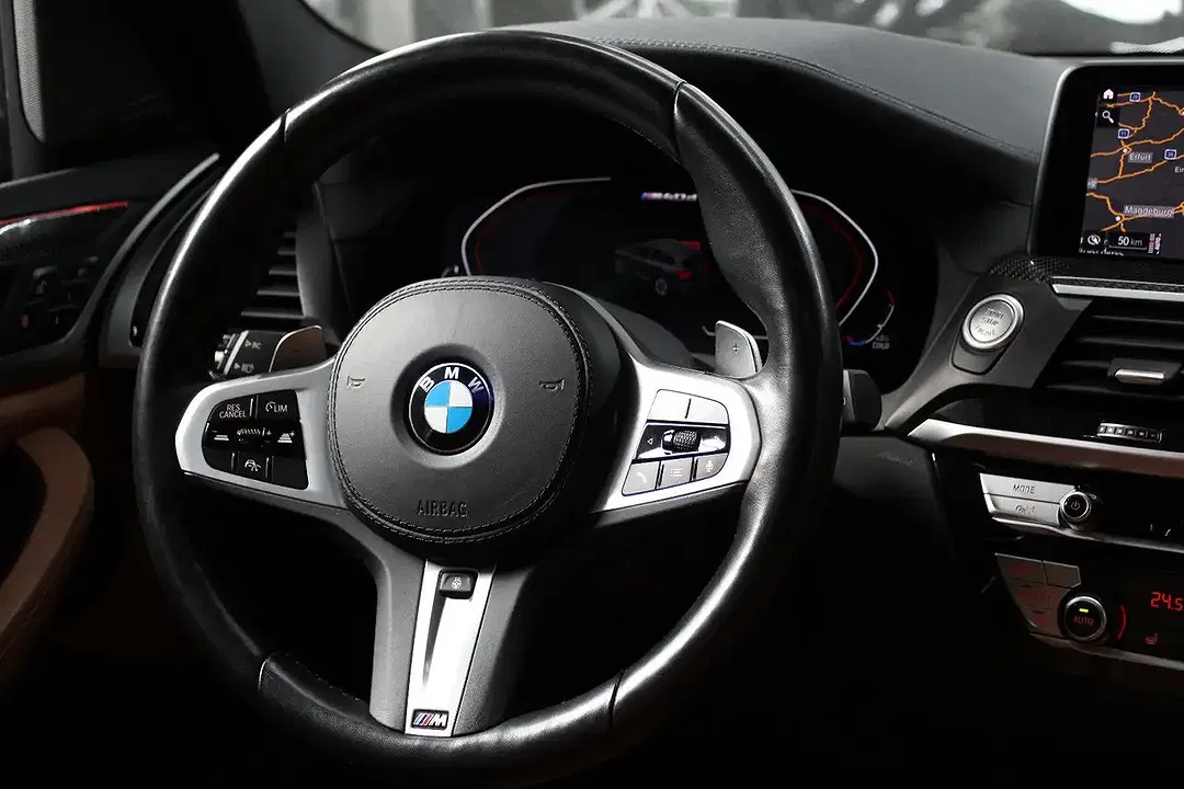 BMW X3 M - Thumbnail 8