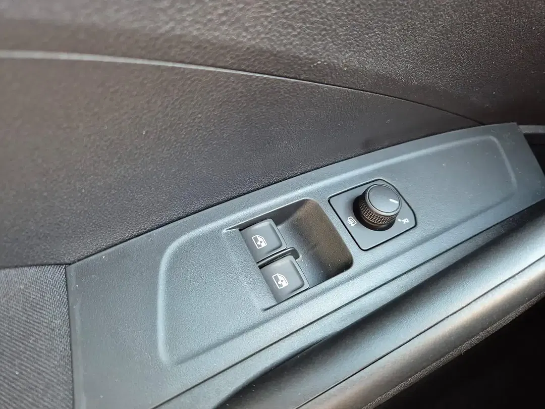 Skoda Fabia - Thumbnail 12
