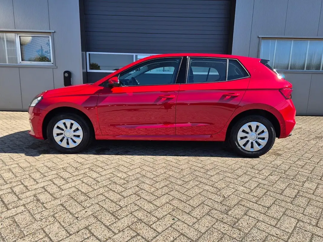 Skoda Fabia - Thumbnail 1