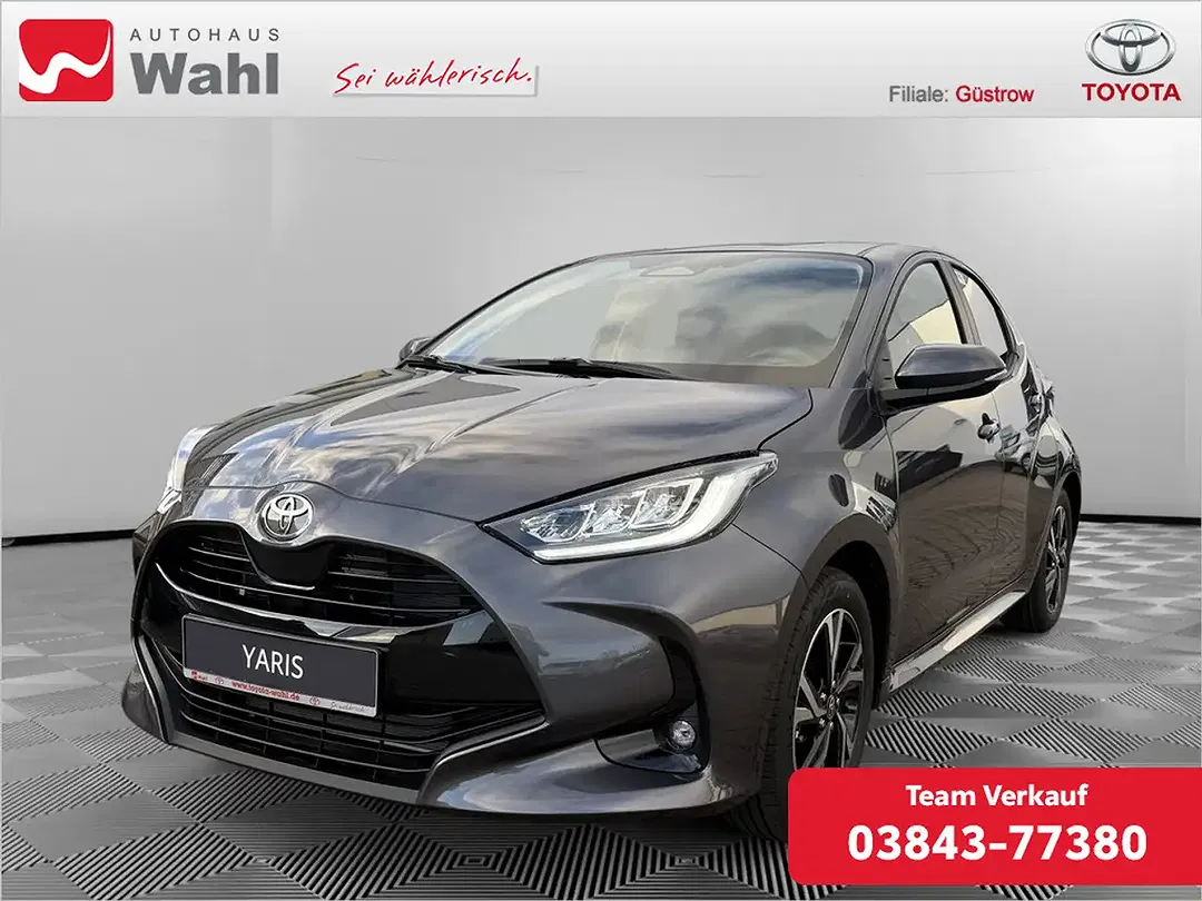 Toyota Yaris - Thumbnail 1