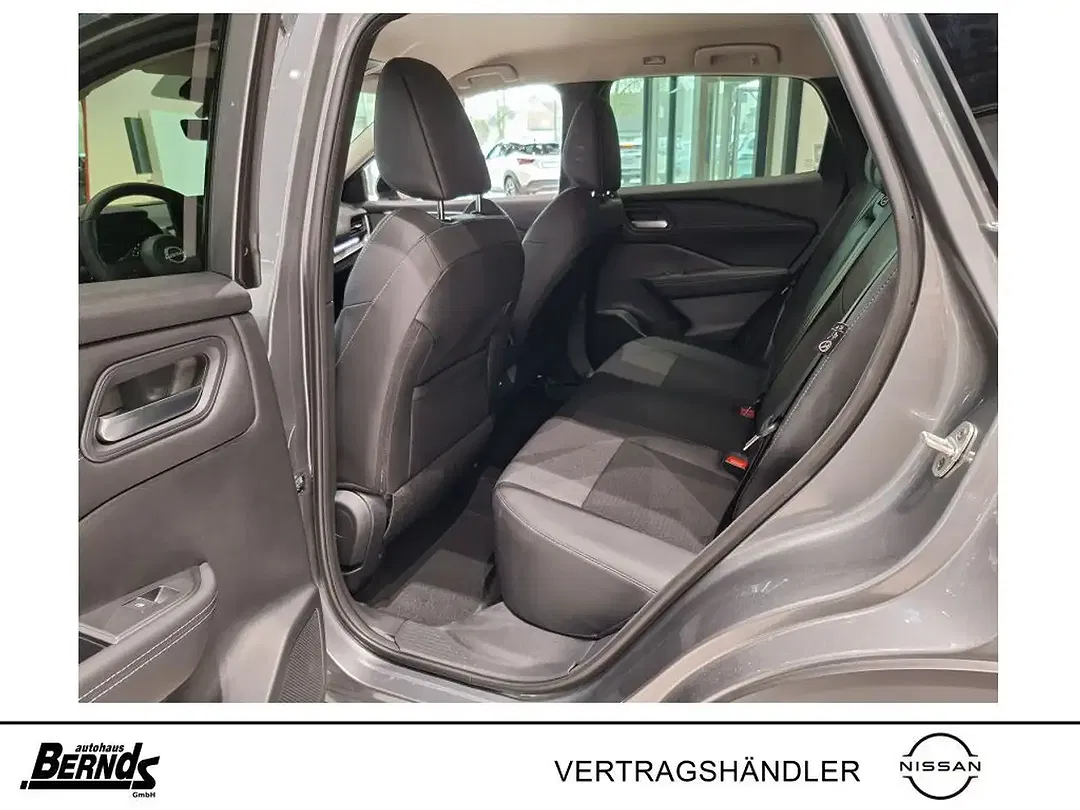 Nissan Qashqai - Thumbnail 12