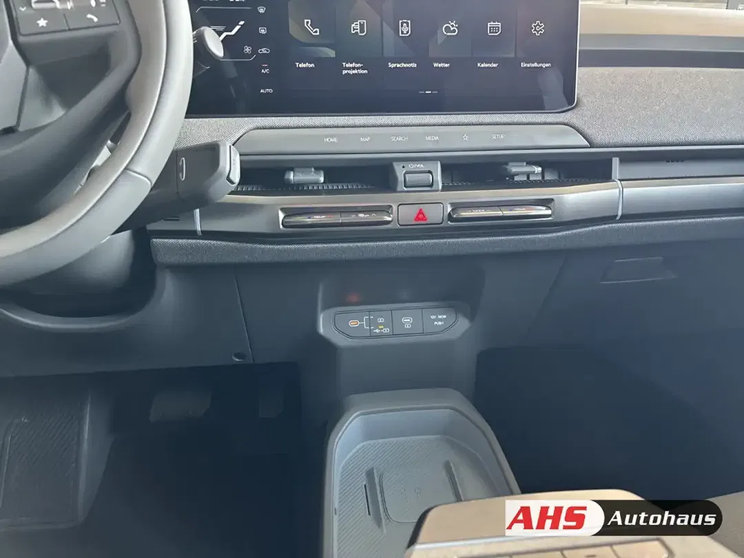 Kia EV3 - Thumbnail 12