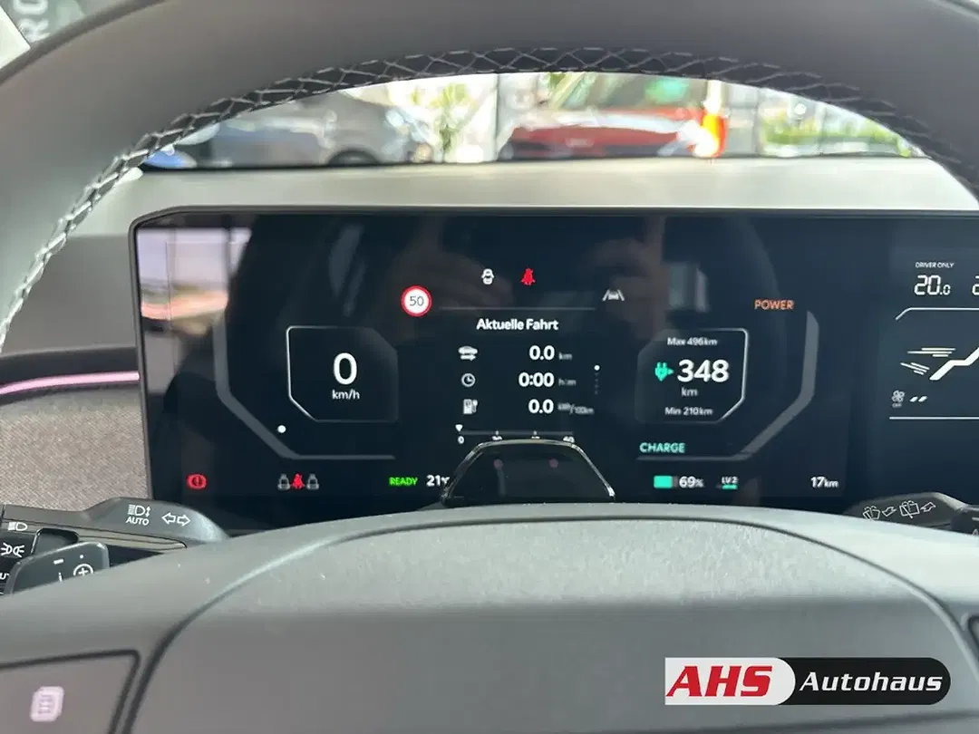 Kia EV3 - Thumbnail 13