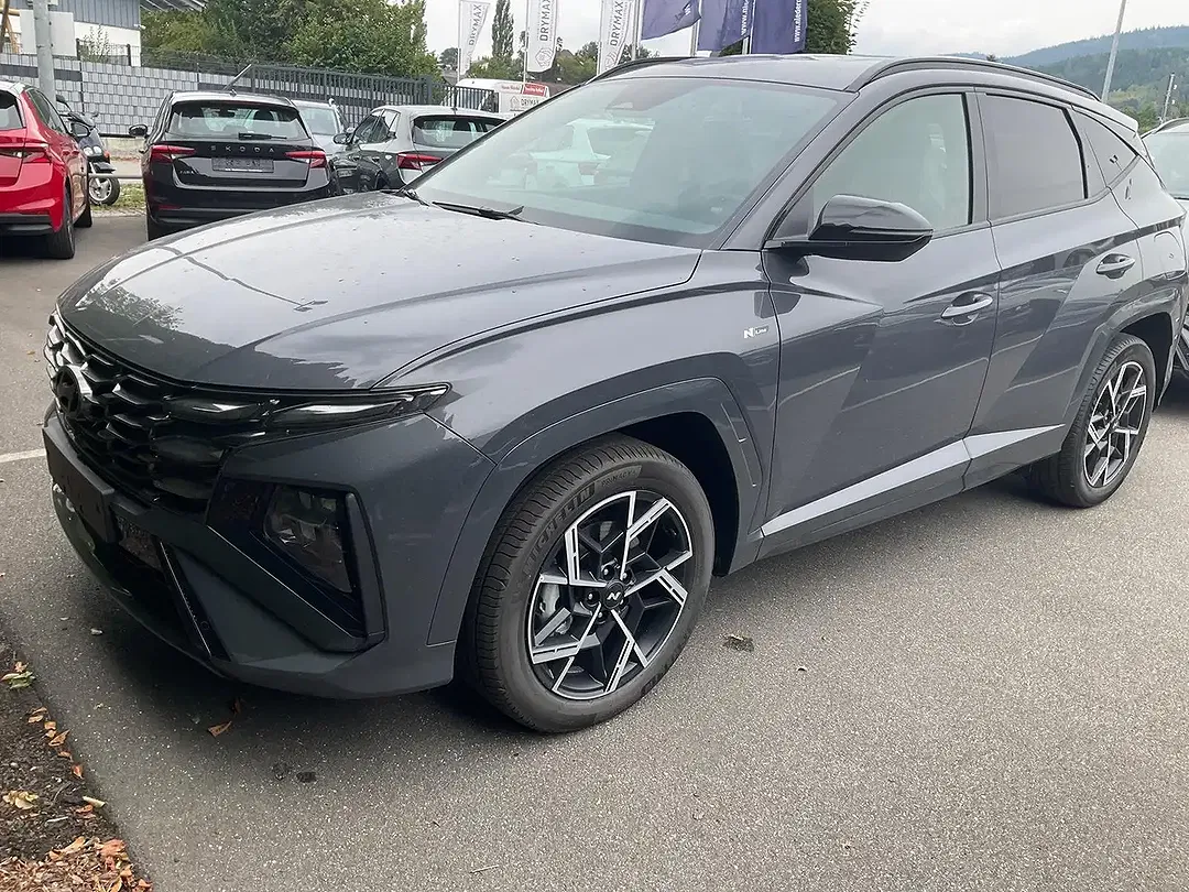 Hyundai TUCSON - Thumbnail 1