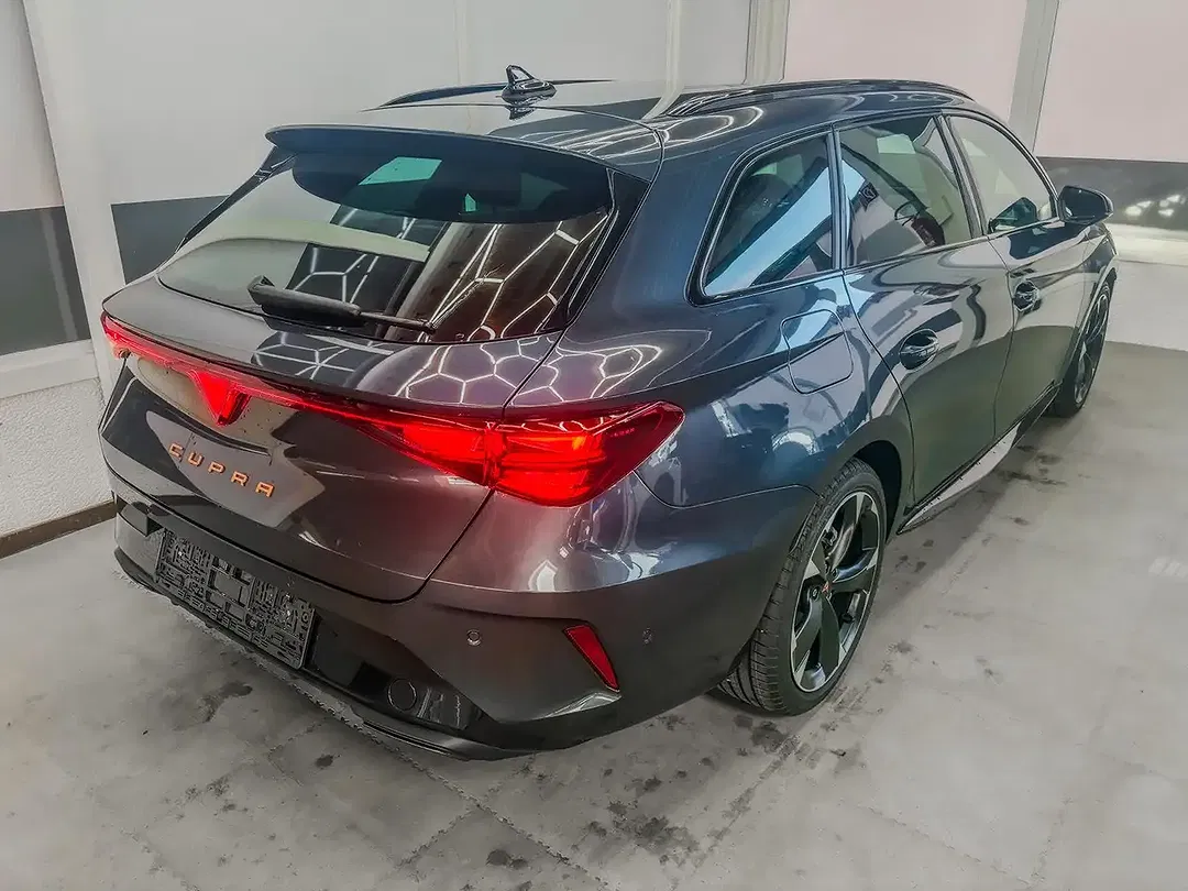 CUPRA Leon - Thumbnail 5