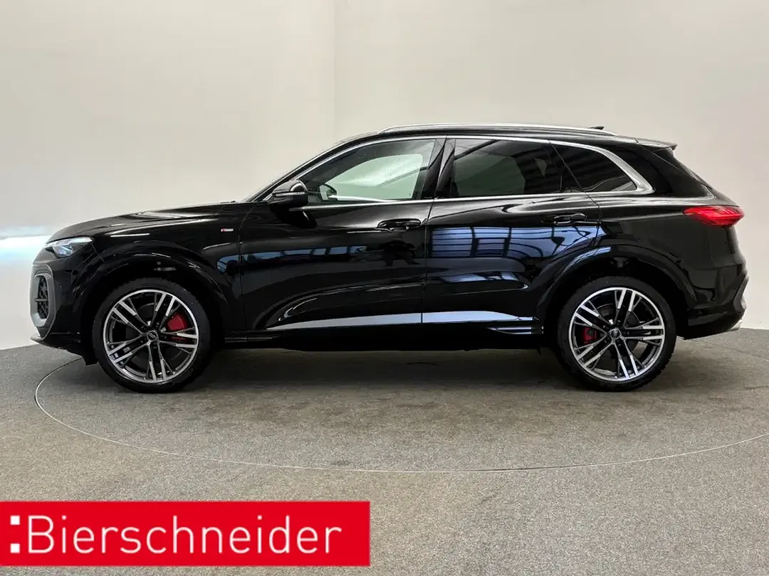Audi Q5 - Thumbnail 3