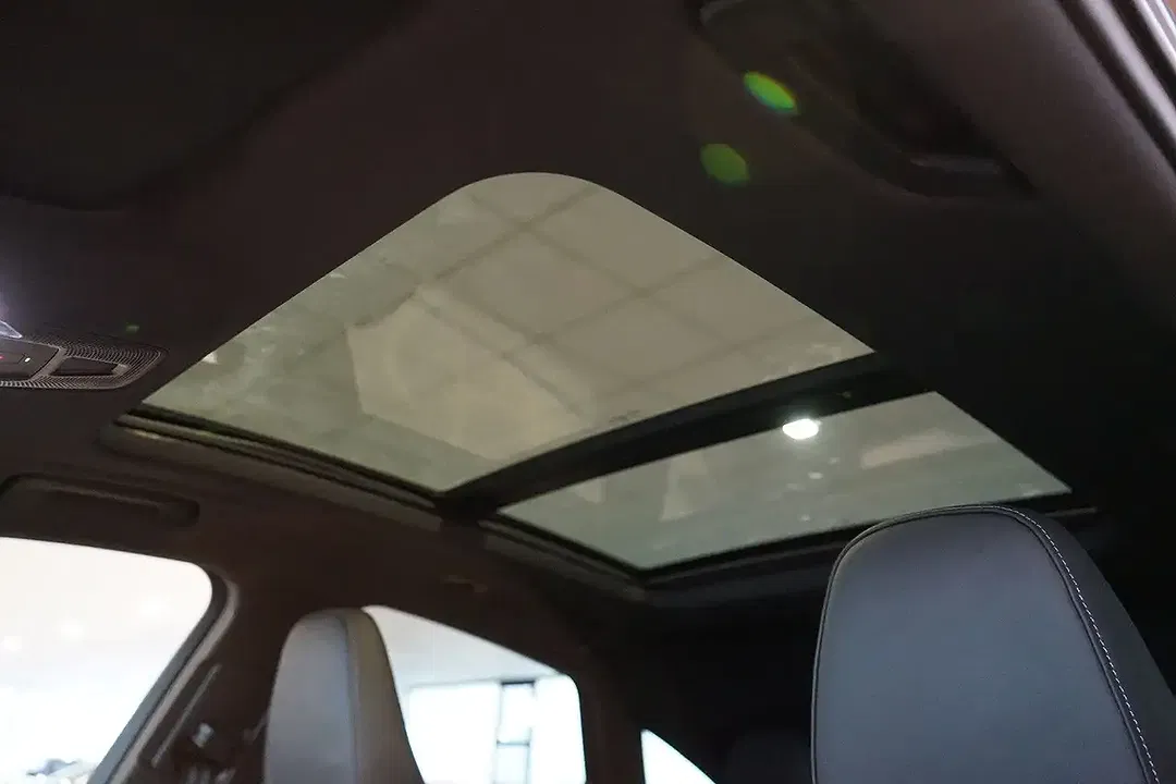 Audi SQ5 - Thumbnail 8
