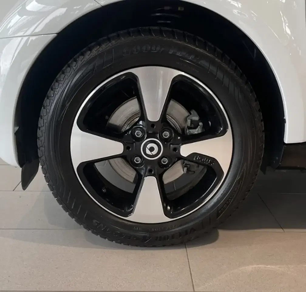 smart forTwo - Thumbnail 5