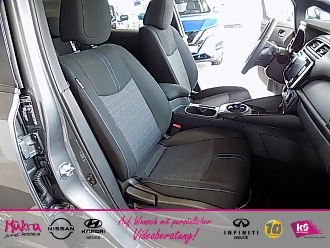 Nissan Leaf - Thumbnail 9