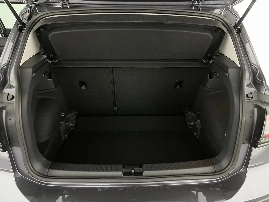Volkswagen T-Cross - Thumbnail 14