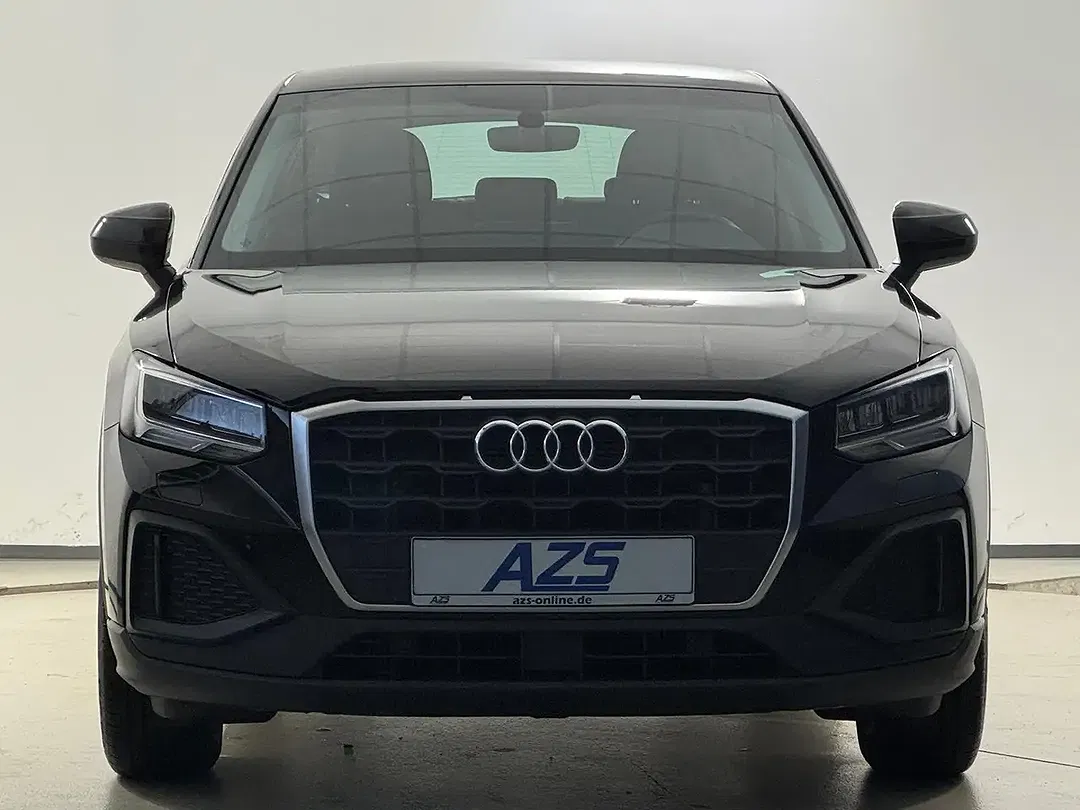 Audi Q2 - Thumbnail 3