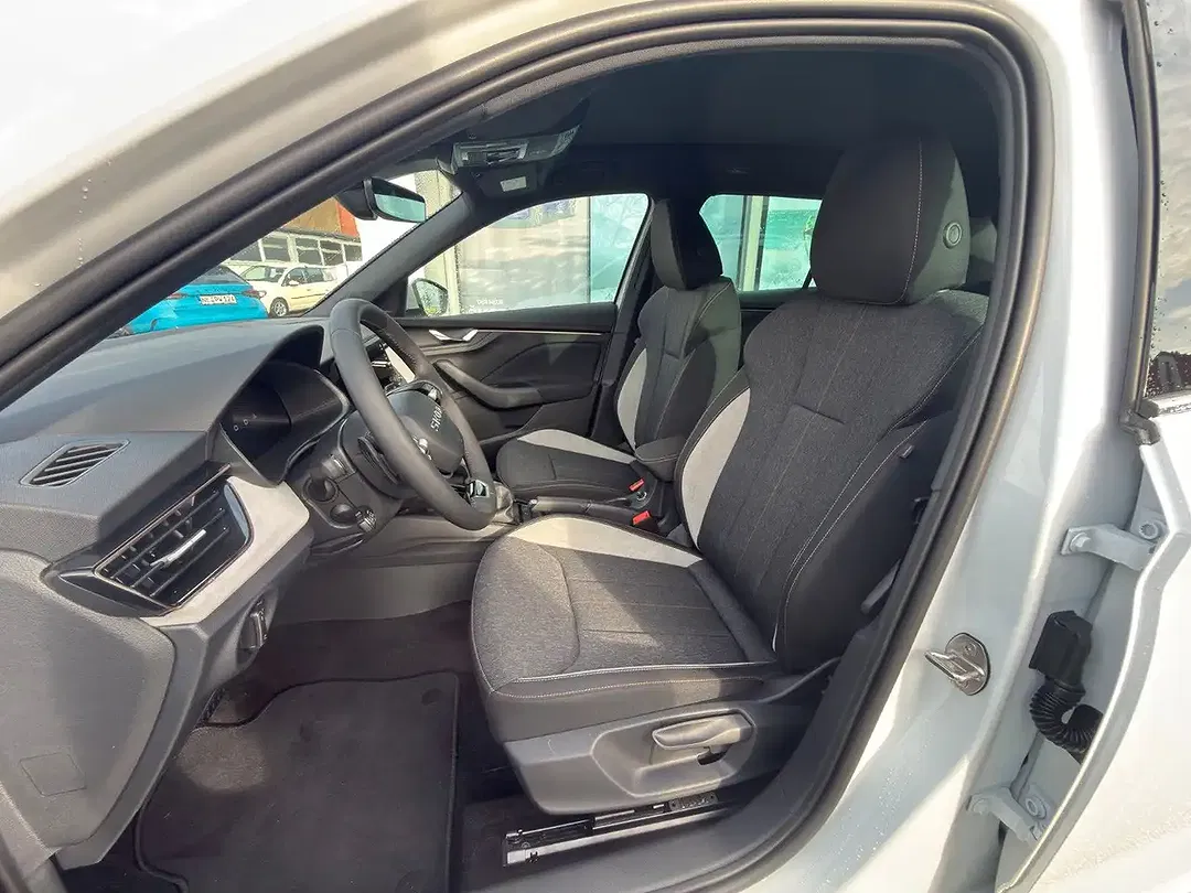 Skoda Kamiq - Thumbnail 8